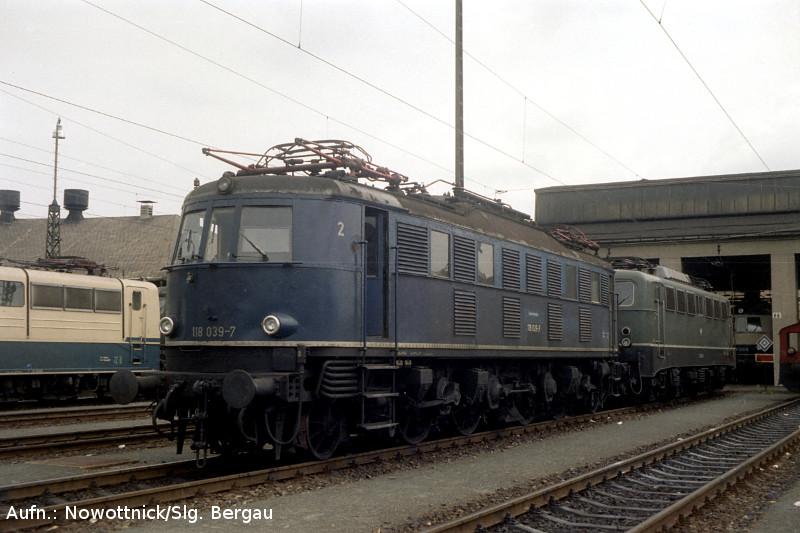 http://www.of-orplid.de/Eisenbahn/1981-07-16-Wuerzburg_0004.jpg