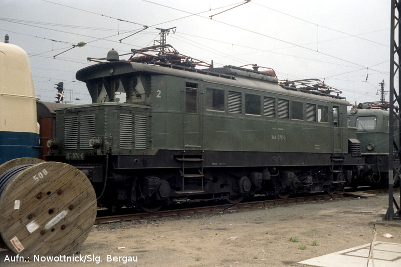 http://www.of-orplid.de/Eisenbahn/1981-07-16-Wuerzburg_0019.jpg