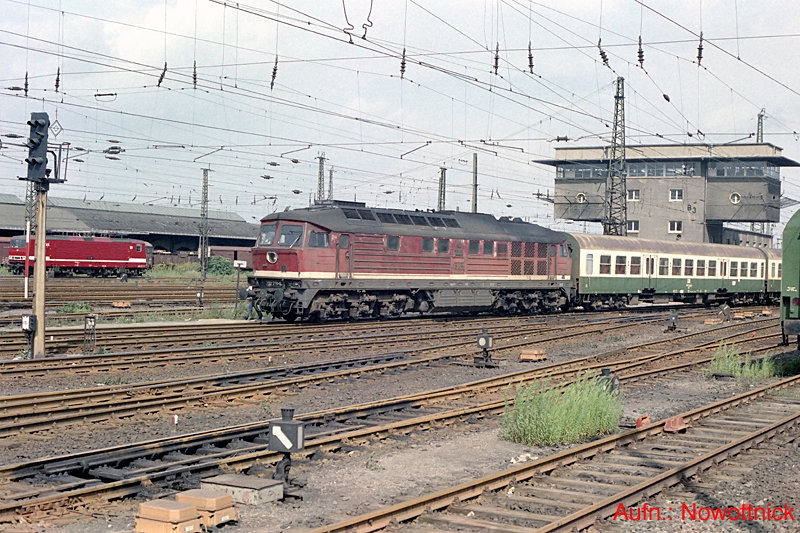 http://www.of-orplid.de/Eisenbahn/1987-09-07-Leipzig_Hbf-0015.jpg