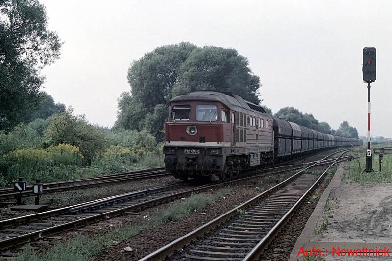http://www.of-orplid.de/Eisenbahn/1987-09-09-Brandenburg_Hbf-0007.jpg
