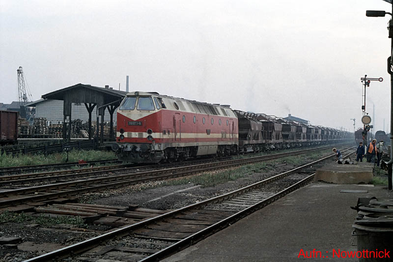 http://www.of-orplid.de/Eisenbahn/1987-09-11-Nordhausen-0002.jpg