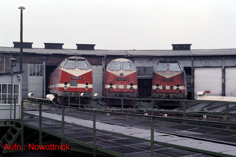 http://www.of-orplid.de/Eisenbahn/1990-06-03-Oebisfelde-0010.jpg