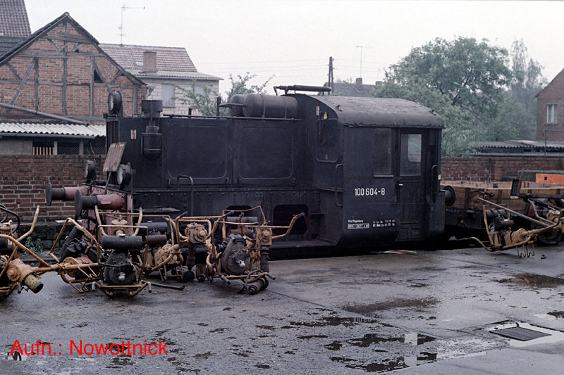 http://www.of-orplid.de/Eisenbahn/1990-06-03-Oebisfelde-0015.jpg