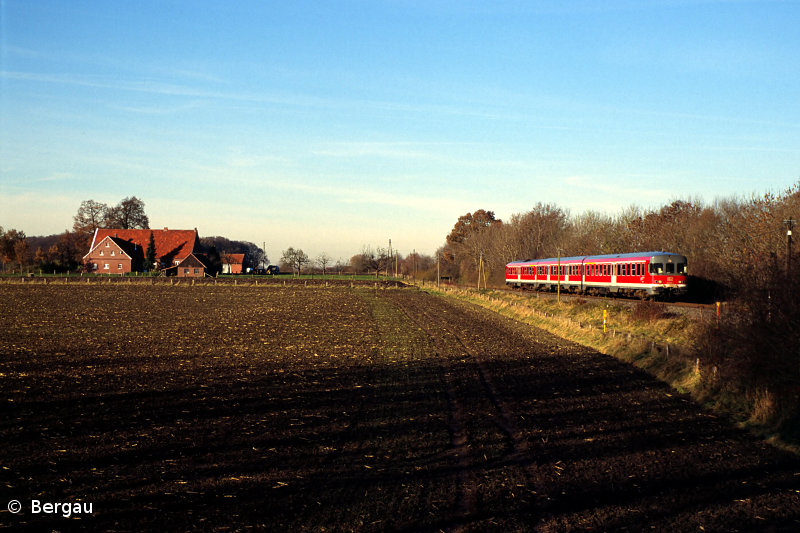 http://www.of-orplid.de/Eisenbahn/2004-11-25-Holtwick-624606+924416+624634-RB29066XNES-EDO.jpg
